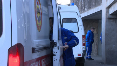 В Комздраве заявили, что очереди из «скорых» в Петербурге отражают российский менталитет