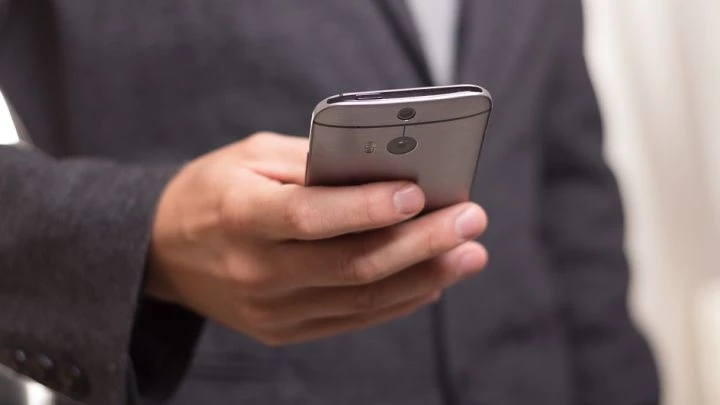 Эксперты назвали лучшие смартфоны 2017 года - tvspb.ru