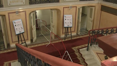 Работа театров и музеев в условиях COVID — тема программы «Петербург против коронавируса»