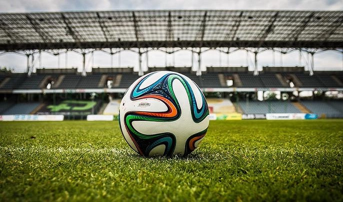 В Петербурге вакансий с упоминанием футбола стало больше на 64 процента - tvspb.ru