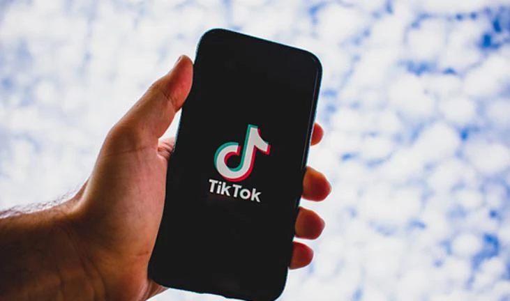 TikTok заподозрили в слежке за пользователями - tvspb.ru