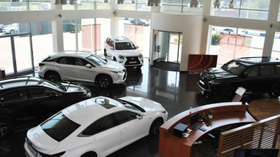 Петербургский завод Toyota будет экспортировать автомобили в Армению