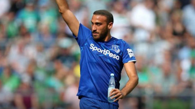 «Зенит» может приобрести нападающего английского «Эвертона» Дженка Тосуна