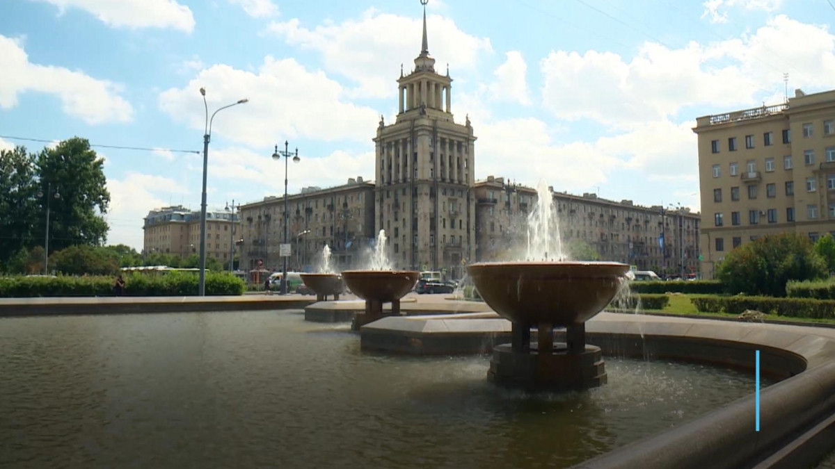 Прогулки по Петербургу. Дом с башней на Московском проспекте | Телеканал  Санкт-Петербург