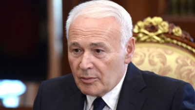 Путин освободил от должности губернатора Магаданской области