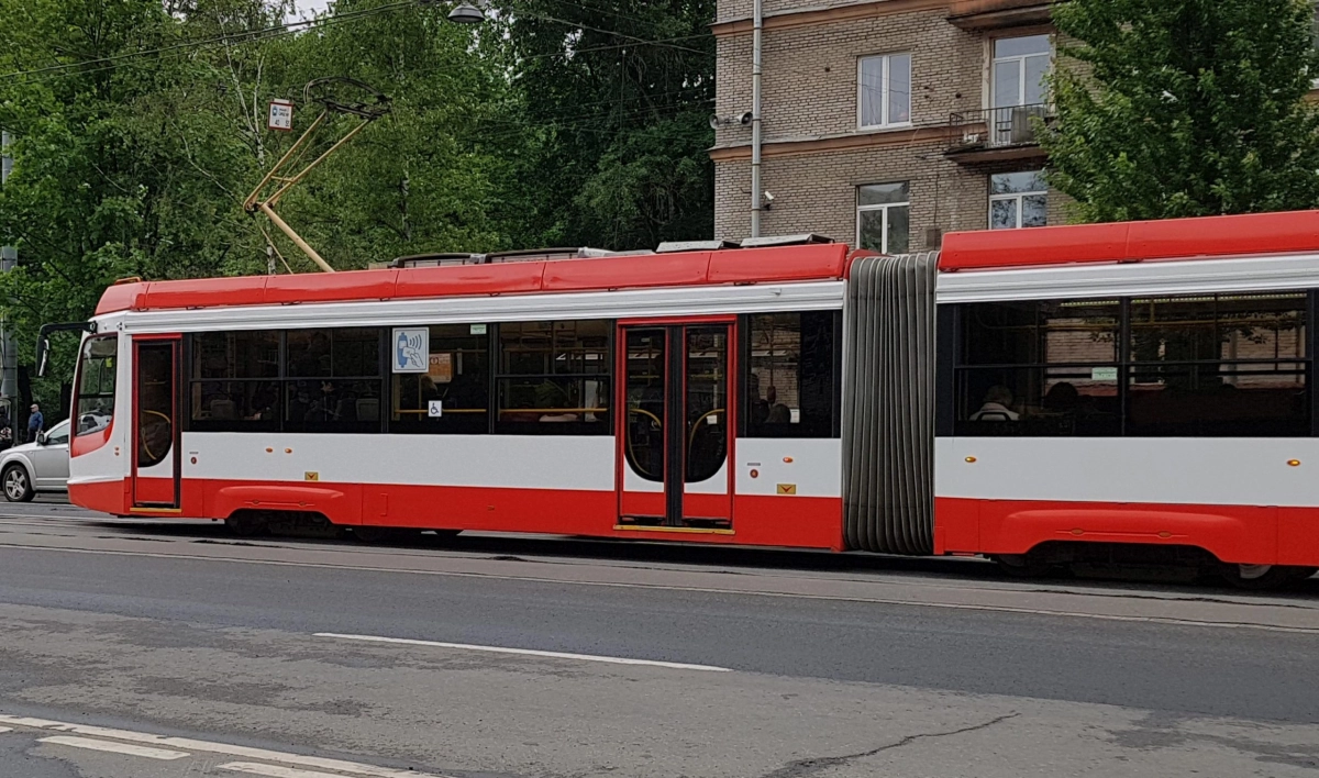 На улице Ленсовета возобновили движение трамваев - tvspb.ru