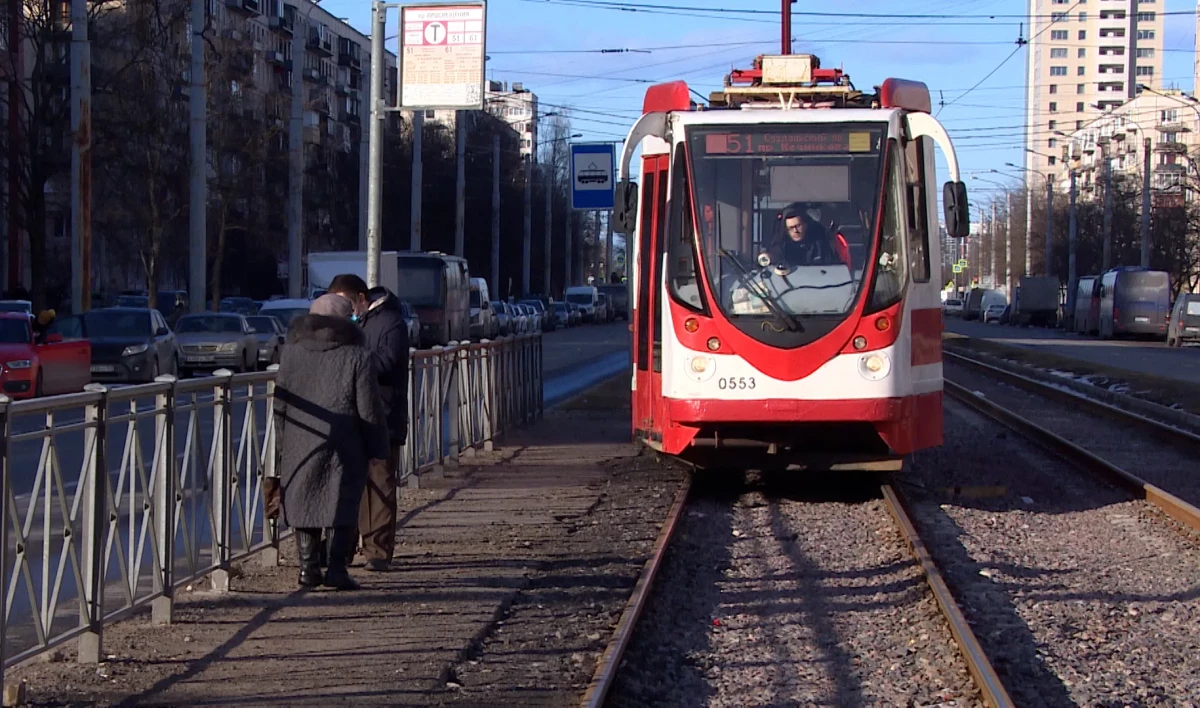 Петербуржцам напомнили основные правила пользования общественным транспортом - tvspb.ru