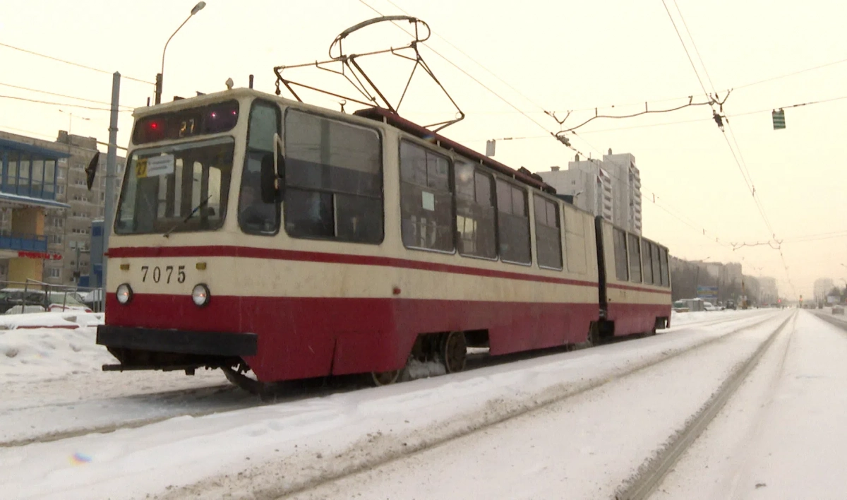 Движение трамваев по улице Коллонтай закрыто до конца января - tvspb.ru
