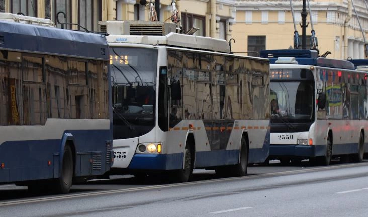 В центре Петербурга восстановили движение общественного транспорта - tvspb.ru