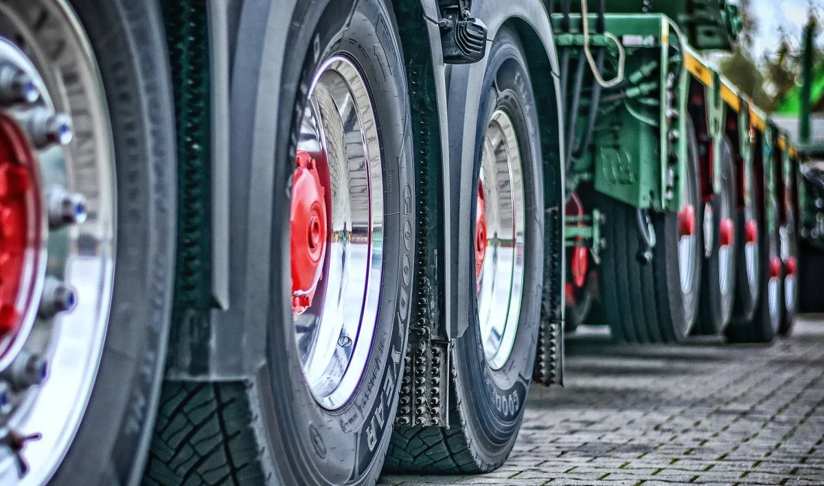 Товарооборот России и Китая увеличился почти на 30% с начала года - tvspb.ru