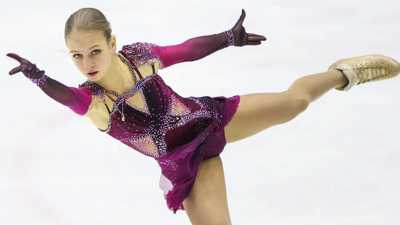 Россиянка Александра Трусова стала первой фигуристкой, выполнившей пять четверных прыжков