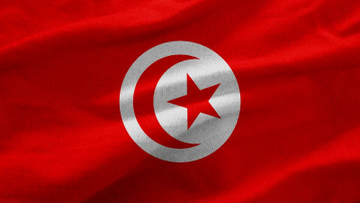 Популярный у россиян Тунис объявил локдаун