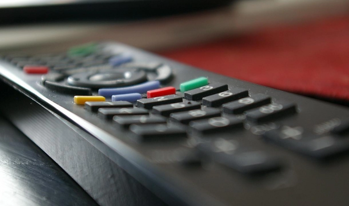 Кандидаты от политических партий получили больше эфирного времени для агитации, чем Путин - tvspb.ru