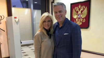 Новый посол США в России Джон Хантсман прибыл в Москву