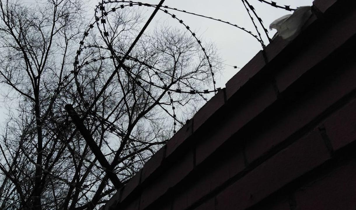 Петербурженке, лишенной родительских прав, грозит год тюрьмы за неуплату алиментов