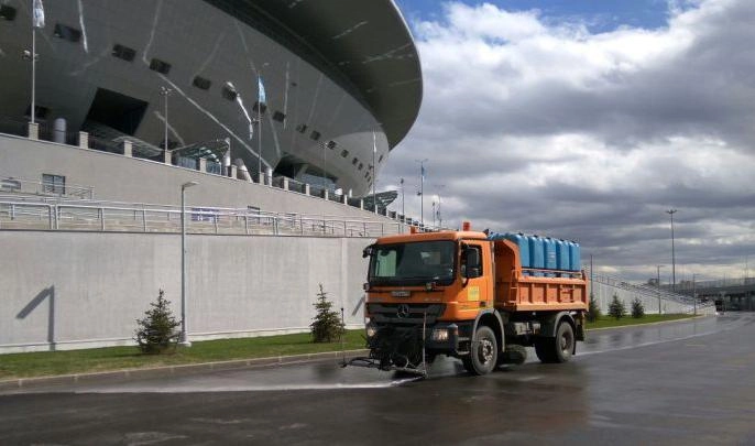 Во время ЧМ-2018 территорию у стадиона «Санкт-Петербург» будут убирать 130 дворников - tvspb.ru