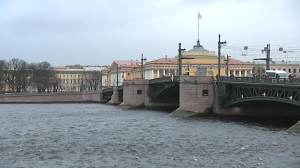 Генеральная уборка в весеннем Петербурге