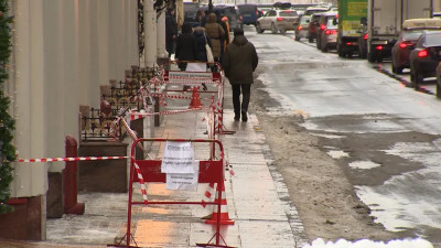 Служебное расследование и усиление мер по уборке: Александр Беглов дал распоряжения после инцидентов с падением наледи