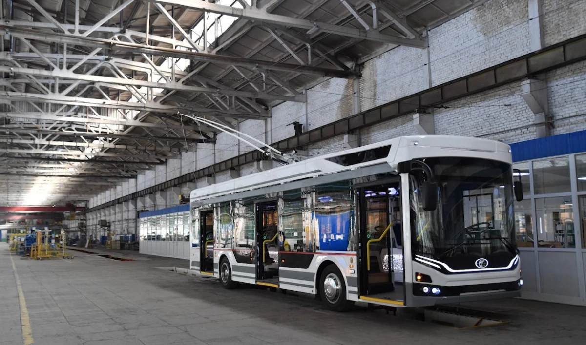 В Петербург поставят 87 новых троллейбусов, произведенных в Энгельсе - tvspb.ru