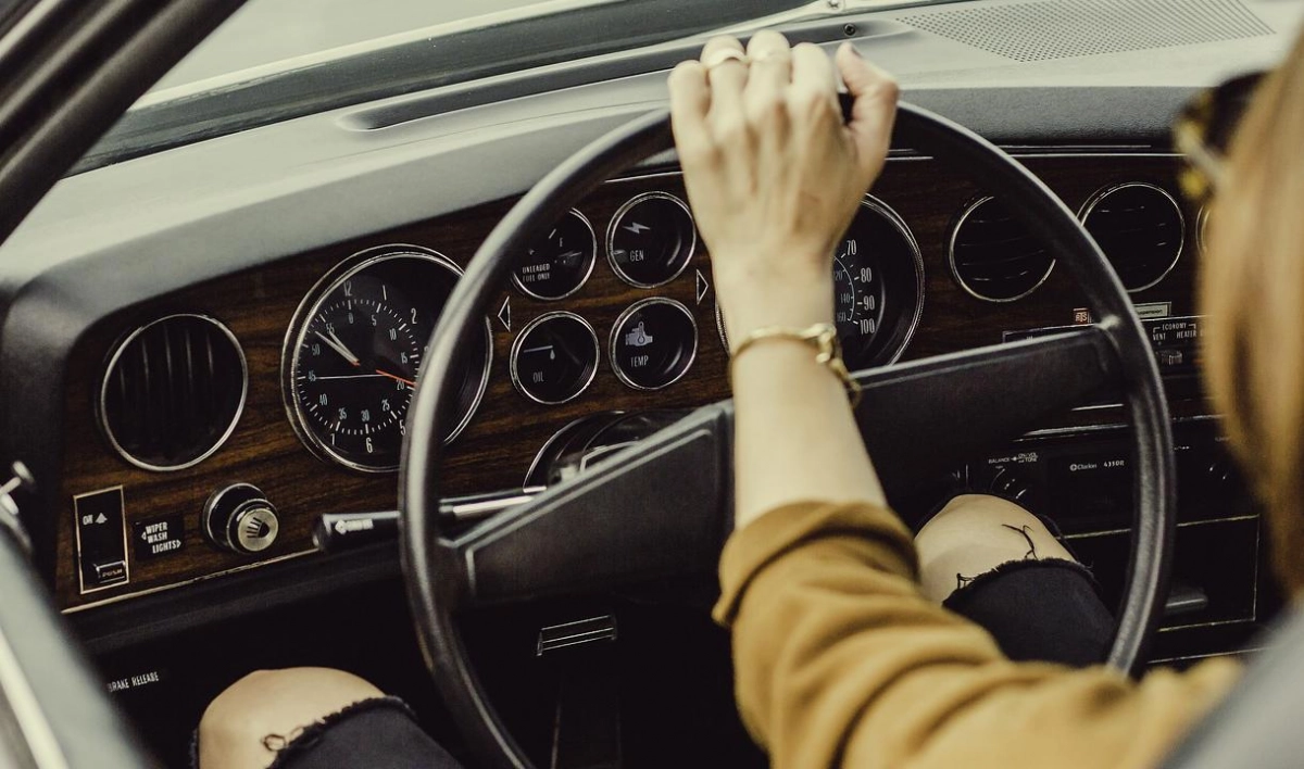 Для автотуристов, путешествующих из Петербурга в Москву, появился новый аудиогид - tvspb.ru