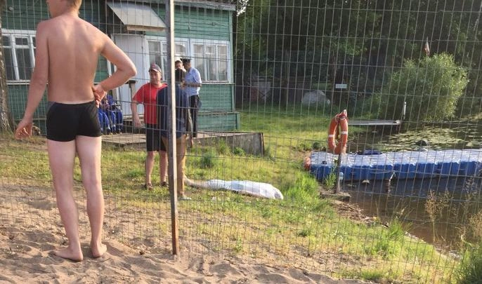 В Среднем Суздальском озере утонул четвертый человек за двое суток - tvspb.ru