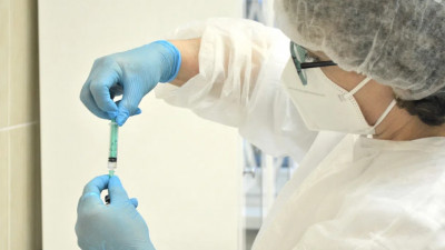 В Ленобласти отменили требование о вакцинации 80% сотрудников