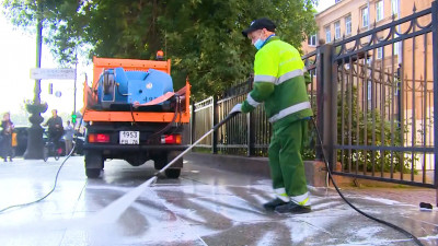 Как коммунальные службы готовят Петербург к 1 сентября