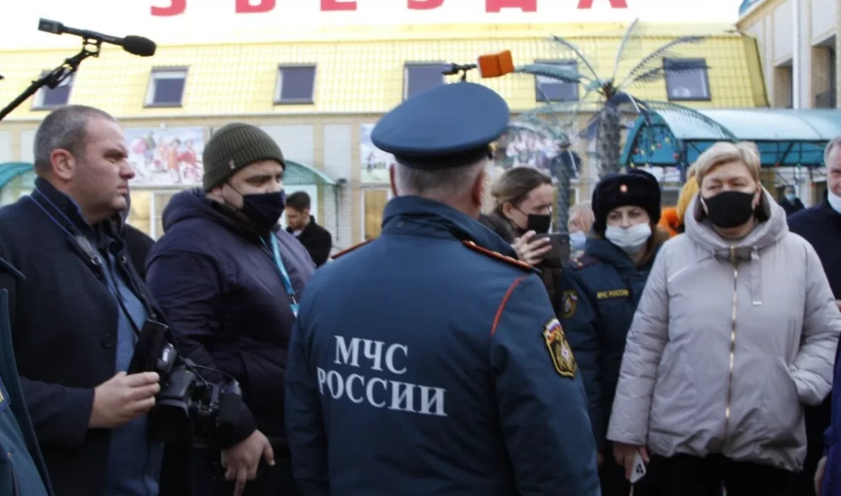 Политолог Баширов призвал все партии помогать беженцам Донбасса - tvspb.ru