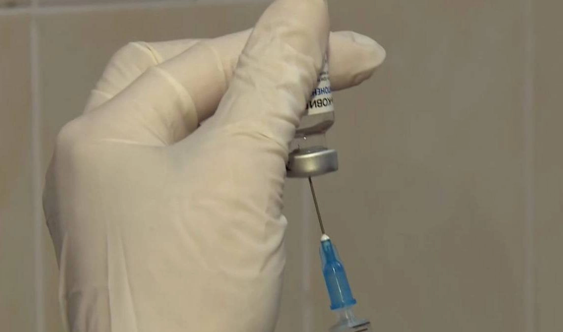 В Петербурге открываются четыре пункта вакцинации от коронавируса на базе ТЦ - tvspb.ru