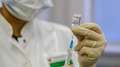 Более 100 тыс. военнослужащих ЗВО сделали прививку от коронавируса