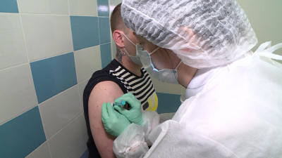 Как в Петербурге проходит вакцинация от COVID-19