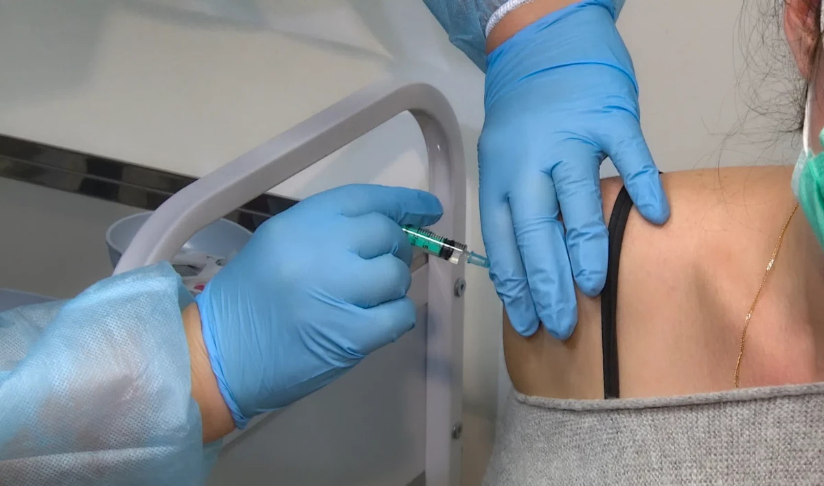 В Петербурге ревакцинирован 41 человек - tvspb.ru