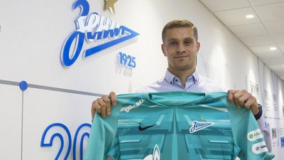 Ворота «Зенита» в игре с «Оренбургом» будет защищать Александр Васютин