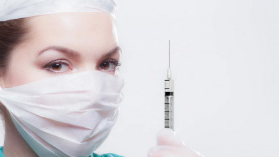 В Петербурге заболеваемость коронавирусом среди привитых составляет менее 2 процентов