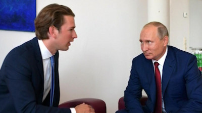 СМИ: В октябре в Петербурге пройдет встреча президента РФ и канцлера Австрии