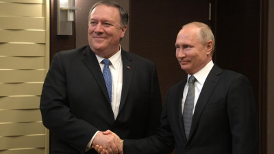 Путин и Помпео обсудили возможность восстановления связей России и США