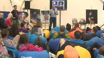 Фестиваль Geek Picnic собрал более тысячи любителей науки и технологий