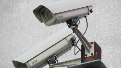 Большинство избирательных участков на выборах губернатора Петербурга оснастят камерами