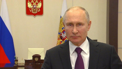 В Кремле оценили предложение Маска пообщаться с Путиным в новой соцсети