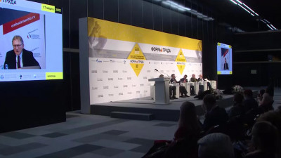 Сохранить рабочие места: Перспективы рынка труда в условиях санкций обсудили в Петербурге