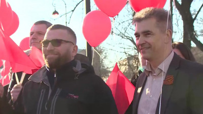 В Смольном состоялась патриотическая акция по случаю годовщины воссоединения Крыма с Россией