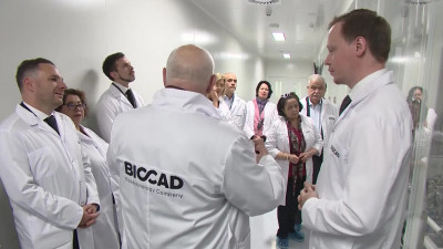 Петербургскую фармкомпанию BIOCAD посетили дипломаты из Латинской Америки