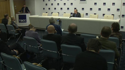 В Петербурге подвели итоги политического сезона