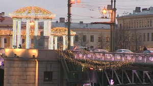 Петербург прощается с новогодними праздниками