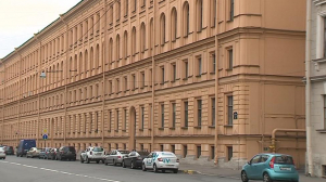 Впервые за полвека в Петербурге расширили палитру красок для фасадов домов