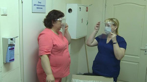 Тысячу защитных экранов для лица медучреждения Петербурга и Ленобласти получат в подарок от Северо-Западного центра трансфера технологий