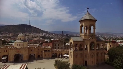 Европейские страны начинают открывать границы