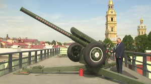 Полуденный выстрел из пушки Петропавловской крепости в День города произведут медики