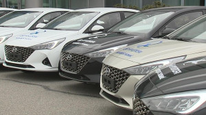 Завод Hyundai работает в две смены и выпускает около 700 автомобилей в сутки
