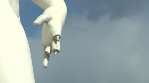 Знаменитая петергофская скульптура Афродиты лишилась пальцев на левой руке